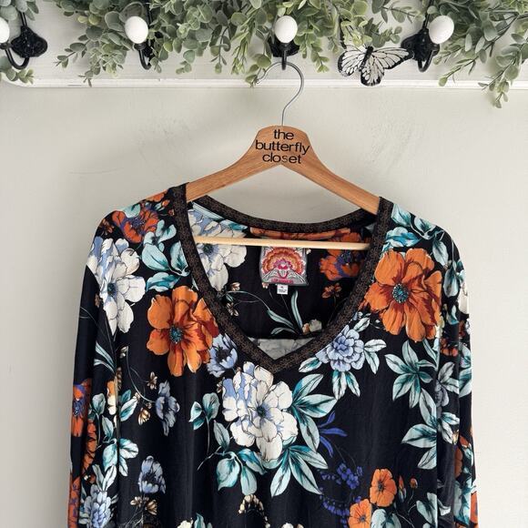 Johnny Was Golden Spring Favorite Long Sleeve V-Neck Swing Tee Dark Floral XL - Picture 2 of 4